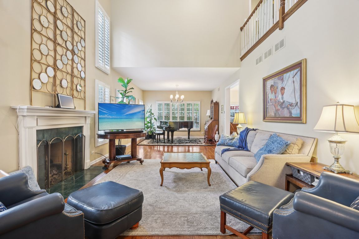 Orchard Ln-S0108-008.jpg