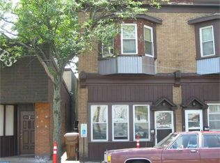 9 W 10th St, Marcus Hook, PA 19061