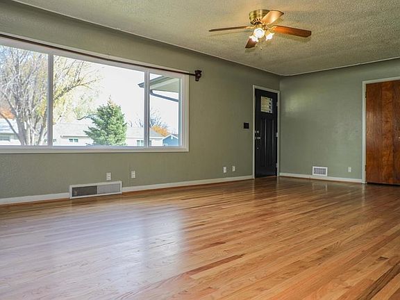 5th image of 2114 Silver Sage Trl