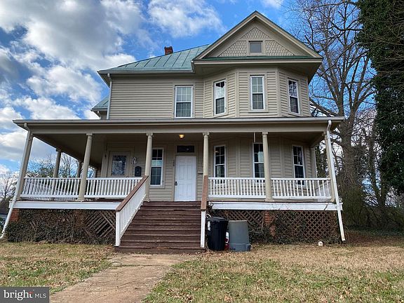 2nd image of 196 Belleview Ave