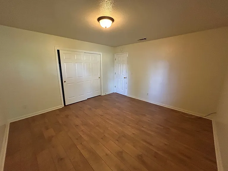 3190 Driftstone Dr — Photo 24