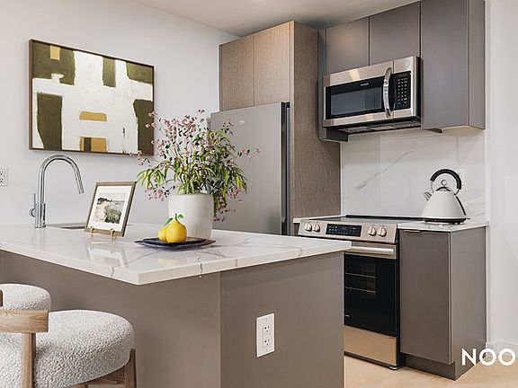 3rd image of 1499 Bedford Ave #7T
