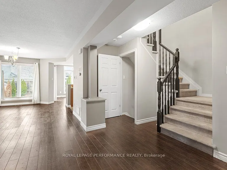 34 Moe Robillard St — Photo 6