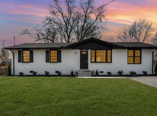 122 Brookside Dr, Hendersonville, TN 37075