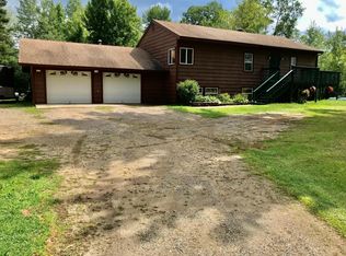 20712 Happy Hollow Rd, Grand Rapids, MN 55744