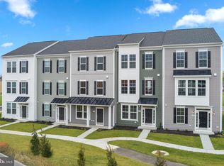 608 Hemsworth Ln, Winchester, VA 22601