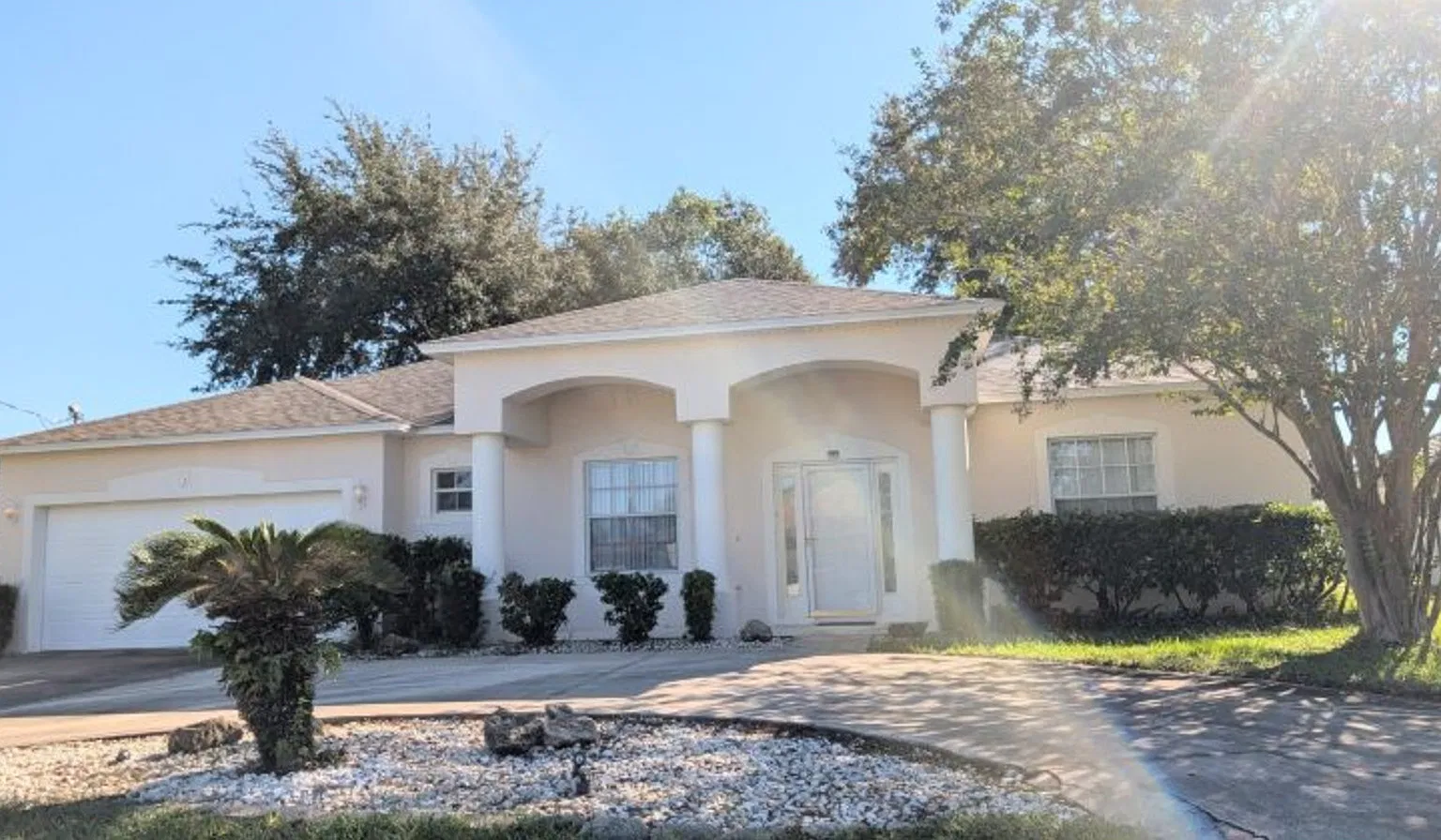 Northern Palm Coast, FL Spacious House — Photo 1
