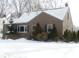 1146 Elm Ter, Rahway, NJ 07065