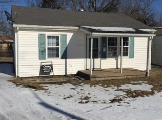 4 C Ln, Herrin, IL 62948