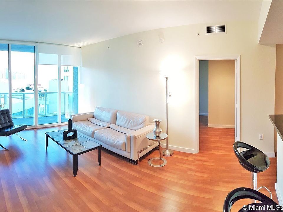 2nd image of 253 NE 2nd St APT 1201