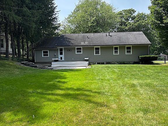 2nd image of 43 Madison St