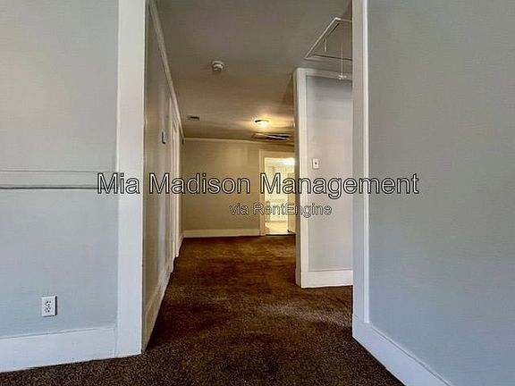 5th image of 211 W 59th St #A