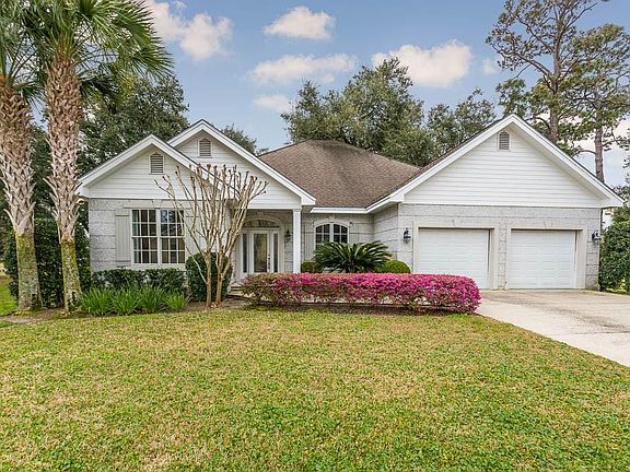 2nd image of 127 Country Club Dr