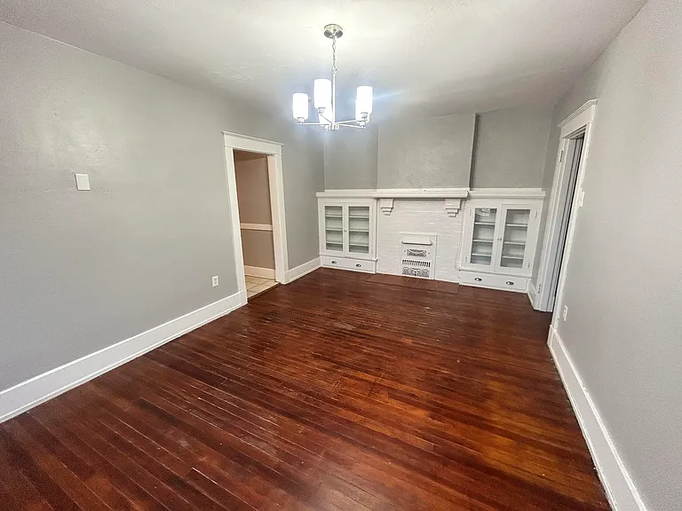125 S Aiken Ave #2 — Photo 4