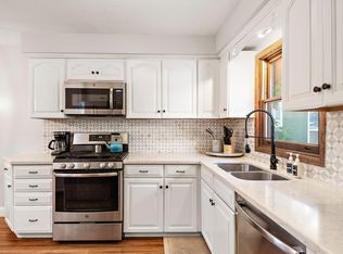 3939 Abbott Ave N, Robbinsdale, MN 55422