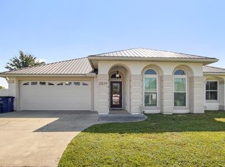 2519 Breezy Ln, Panama City, FL 32405
