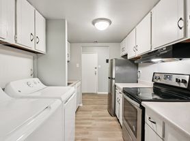 Aspen Apartments in Whitehall