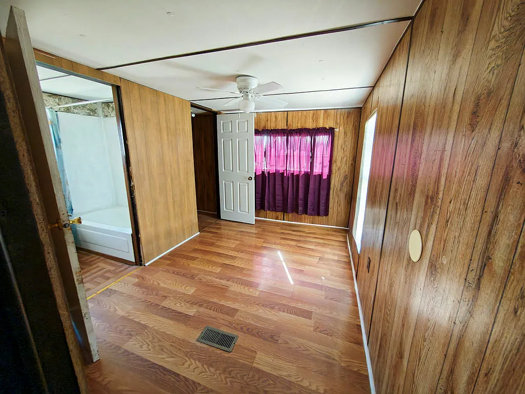 2 bed, 980 sqft, $750 — Photo 4