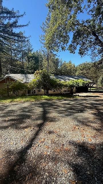 1st image of 18300 Burgen Dr