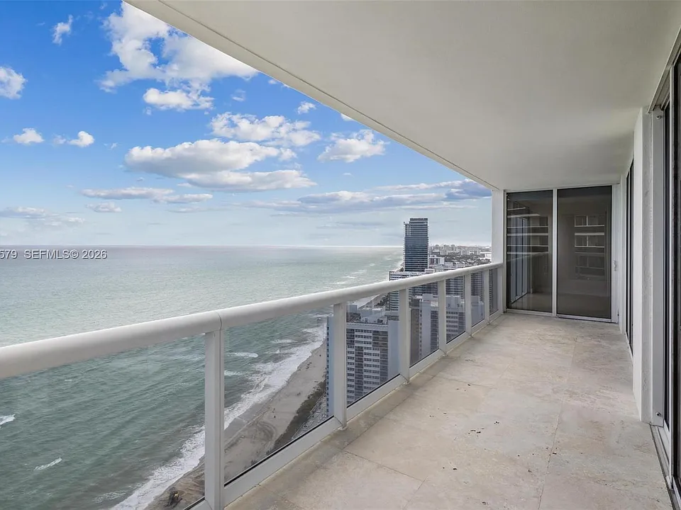 1850 S Ocean Dr #3601