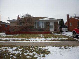 28164 Besmore Dr, Warren, MI 48093