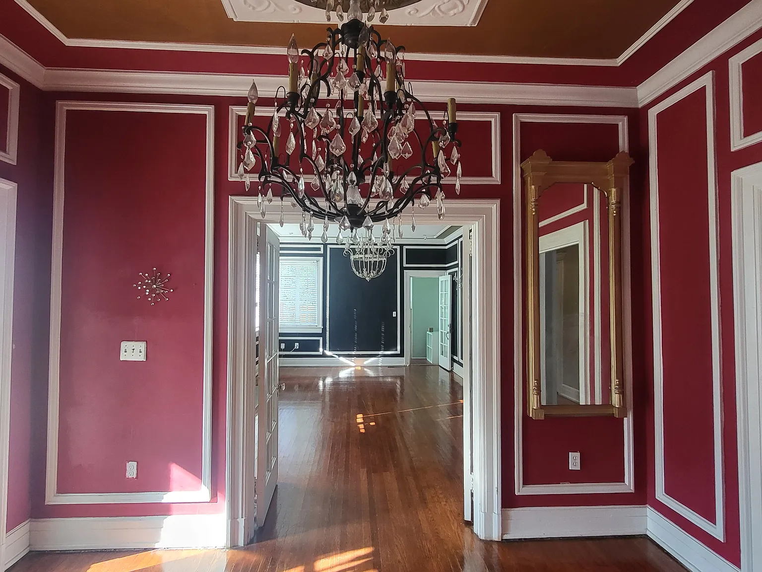 4 bed, 2785 sqft, $2,200 — Photo 2