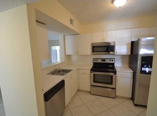 11503 NW 89th St APT 202, Doral, FL 33178