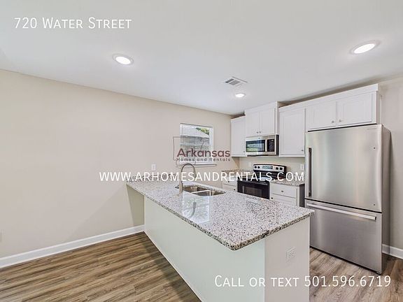 5th image of 720 Water St