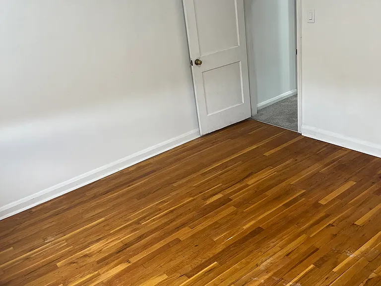 7230 Conley St — Photo 6
