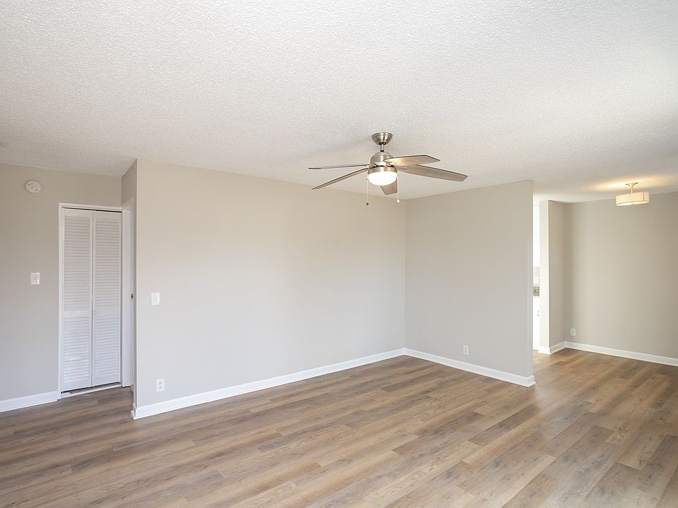 1st image of 6528 Kari Dr