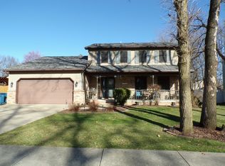 927 Shabbona St, Morris, IL 60450