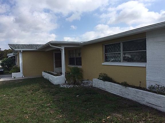 2nd image of 2922 Finch Dr