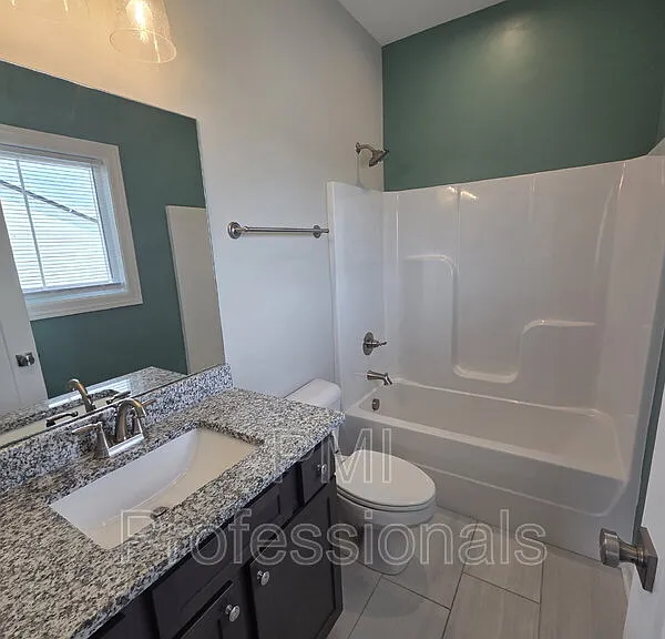 1403 Rebecca Johns Dr — Photo 7