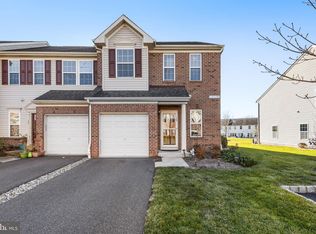 19 Sundance Dr, Hamilton, NJ 08619