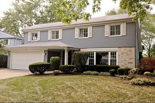 1st image of 923 Quince Ln