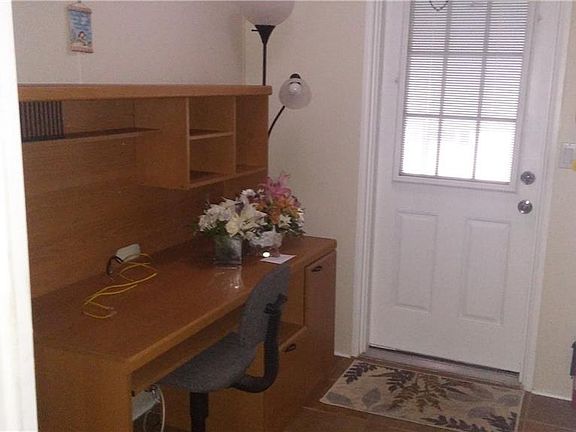 3rd image of 146 Colonial Blvd #12
