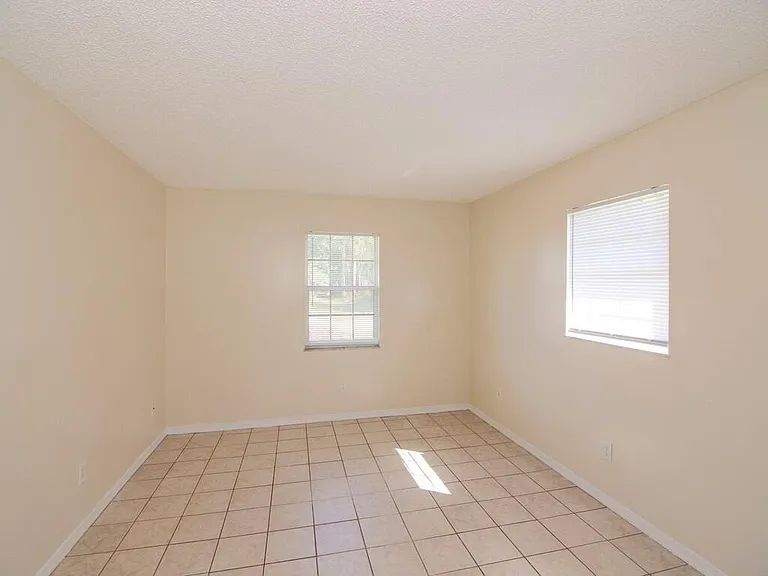 1190 SE Puritan Ln — Photo 20