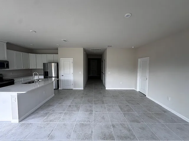 1270 Whispering Ln — Photo 6