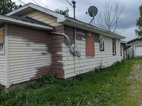 2nd image of 427 N Thompson St