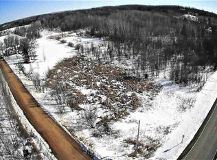 550 Barke Ln, Gillett, WI 54124