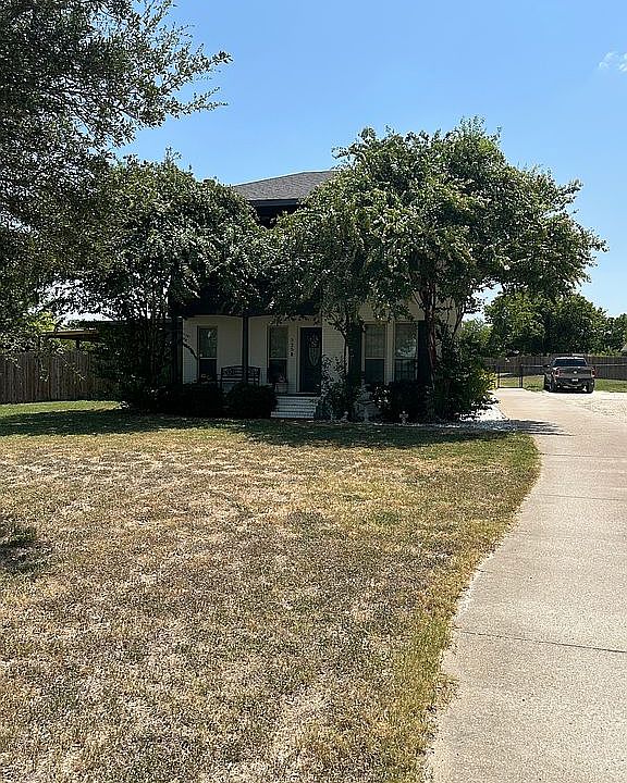 1st image of 325 Derrs Chapel Rd