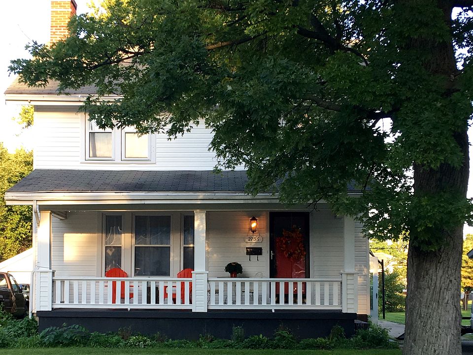 1st image of 2736 Dwight Ave