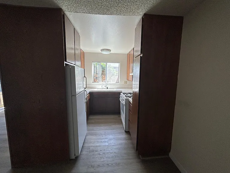 4512 Georgia St #2 — Photo 5