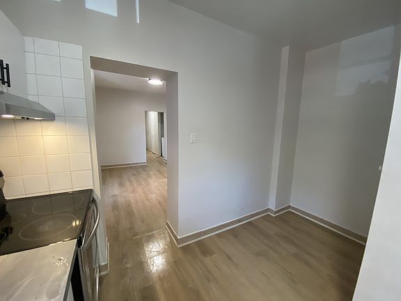 5th image of 162 Ivy Cres