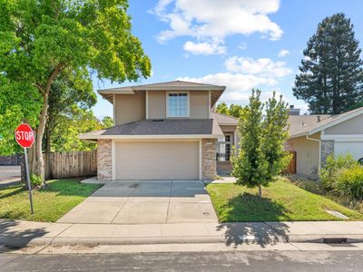 5566 Coral Creek Way, Elk Grove, CA, 95758