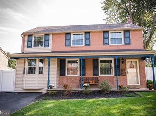 3018 Edmonds Rd, Lafayette Hill, PA 19444