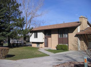 845 E Chariot Cir, Sandy, UT 84094