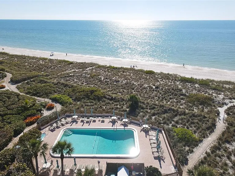 5757 Gulf Of Mexico Dr #305 — Photo 41