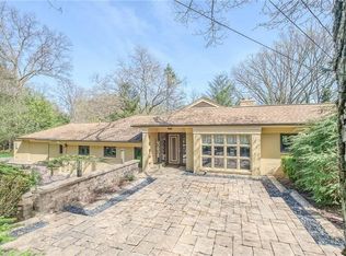 204 Guyasuta Rd, Pittsburgh, PA 15215