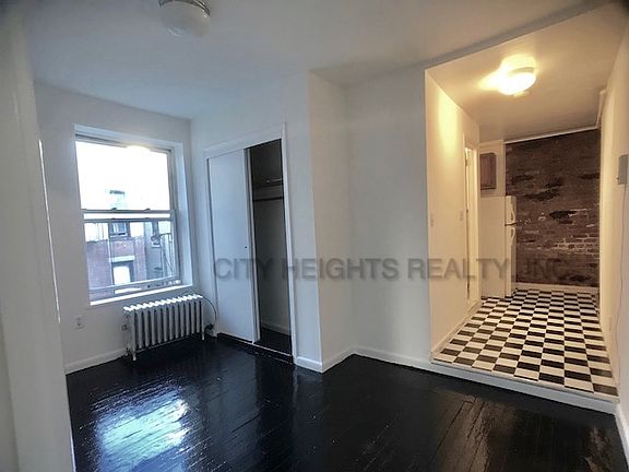 2nd image of 207 E 5th St APT 16